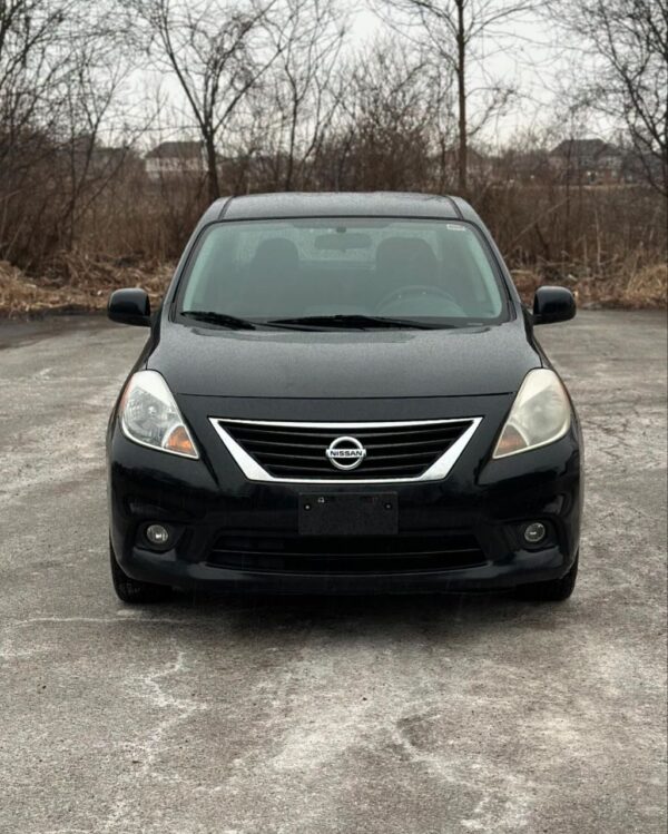 2013 NISSAN VERSA