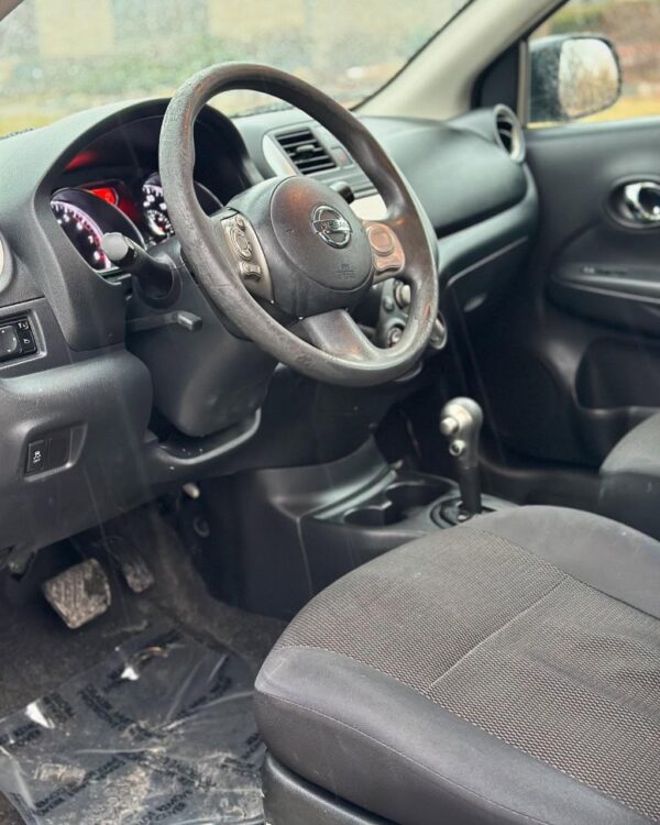 2013 NISSAN VERSA