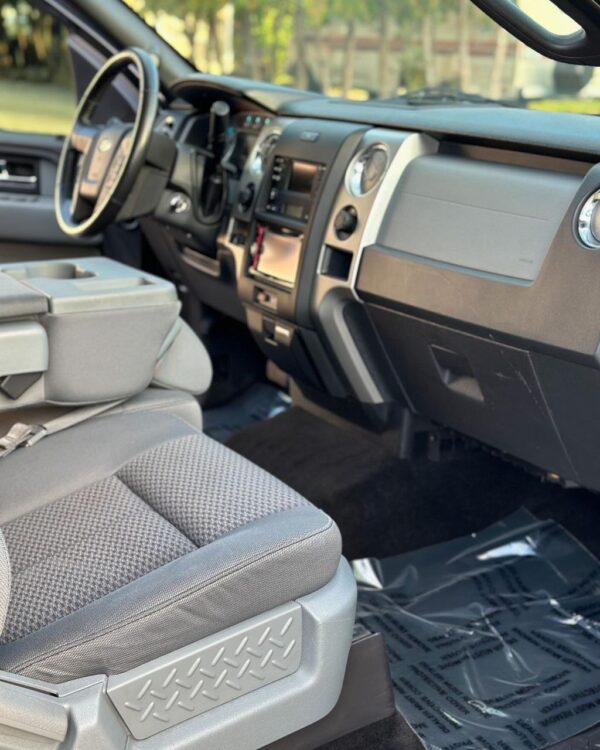 2013 FORD F150 XLT