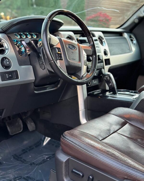 2011 FORD F150 PLATINUM