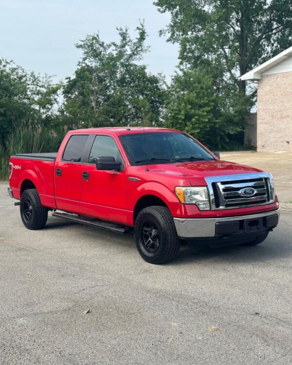 2010 FORD F150 XLT