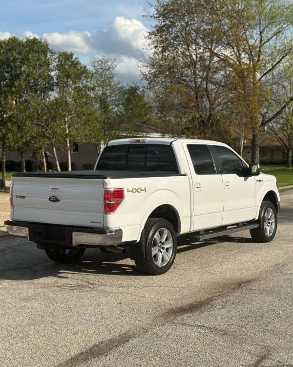 2011 FORD F150 LARIAT