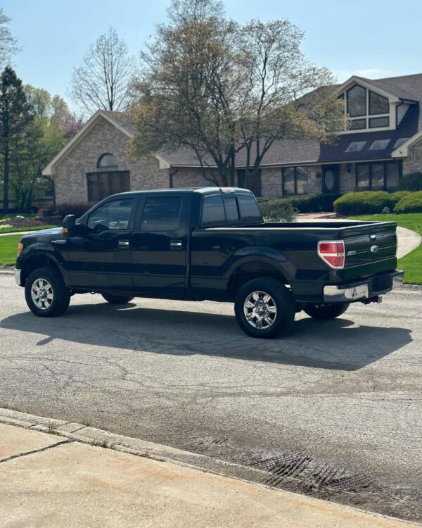 2011 FORD F150 XLT